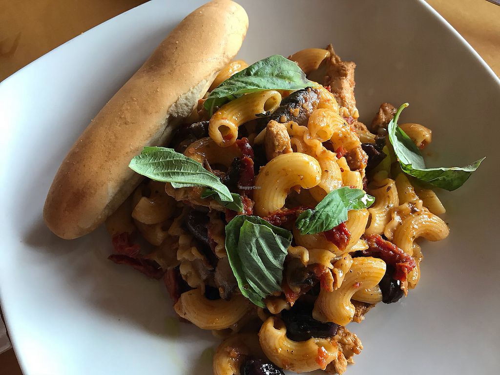 Mythos Restaurant Universal