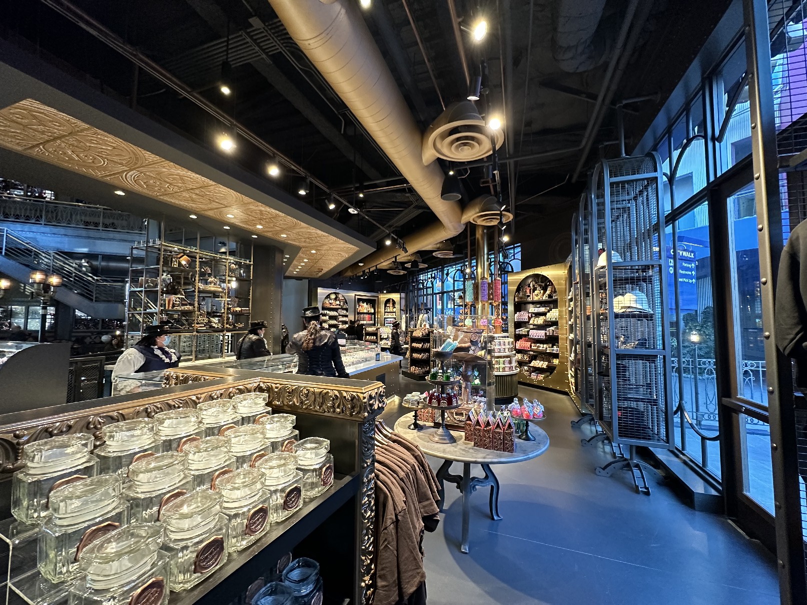 Toothsome Chocolate Emporium Universal