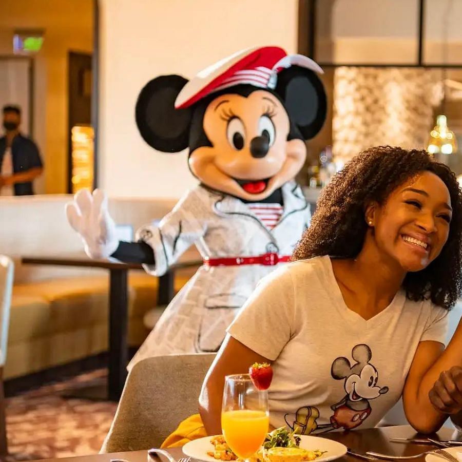 Family having dinner at a Disney World restaurant