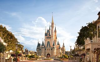 How can I book a Walt Disney World vacation package?