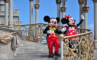 How can I plan a one-day trip to Disney World with kids?